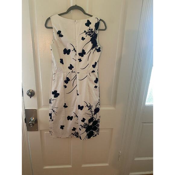 MODA International Size 10 Fitted Dress - Picture 5 of 16